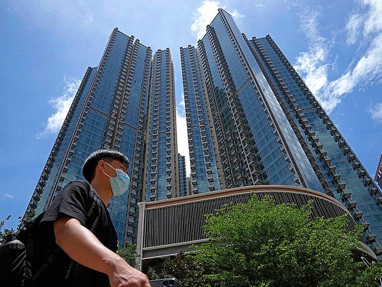 Hong Kong apartment vaccine covid