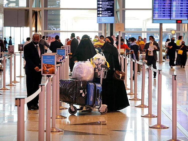 Stock Saudi airport