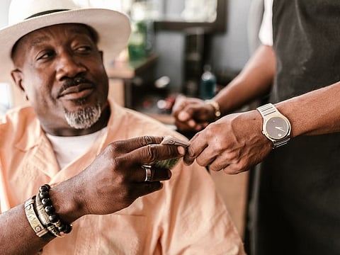  Tips vary with most countries; what do I keep in mind when setting money aside for tipping 