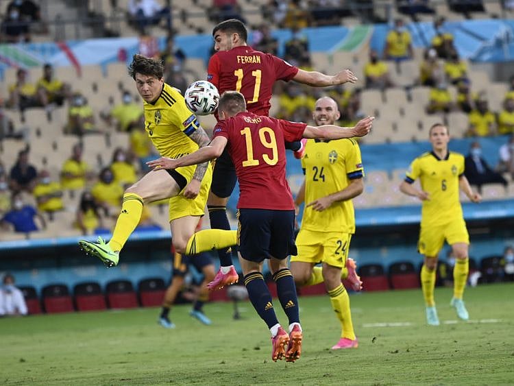 Copy of Spain_Sweden_Euro_2020_Soccer_10561.jpg-9fcfc-1624007809262