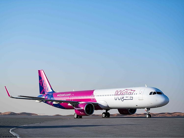 Stock-Wizz-air-Abu-Dhabi-2