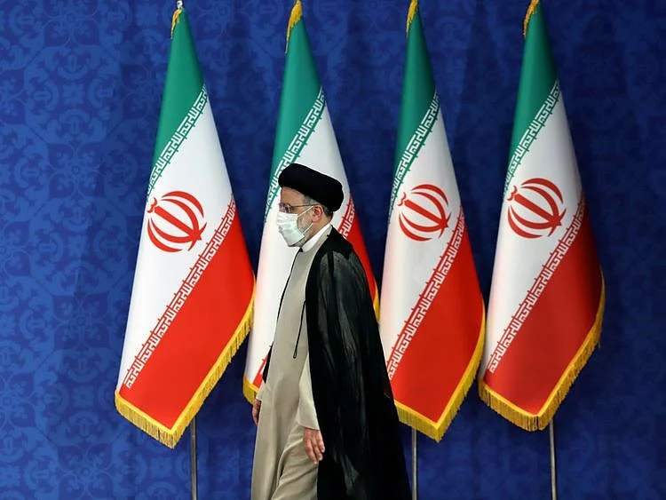 Copy of 2021-06-21T101016Z_1222114253_RC2Y4O9UJC22_RTRMADP_3_IRAN-POLITICS-RAISI-1624271725111