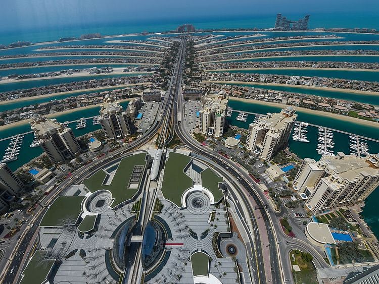 Stock - Palm Jumeirah