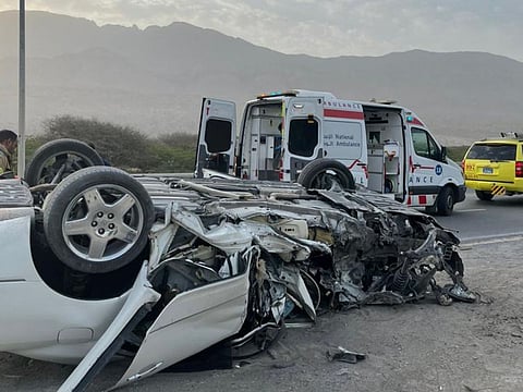 The driver lost control over the vehicle due to a sudden deviation and hit the lamp post.