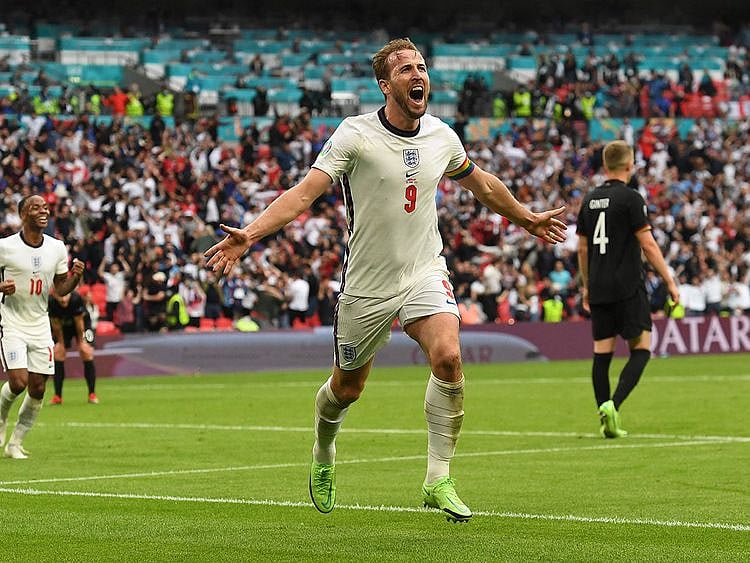 Harry Kane celebrates England's second goal against Germany