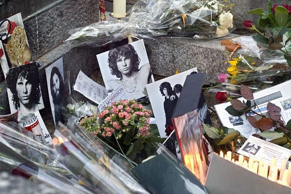 Jim Morrison grave 3-1625125560332