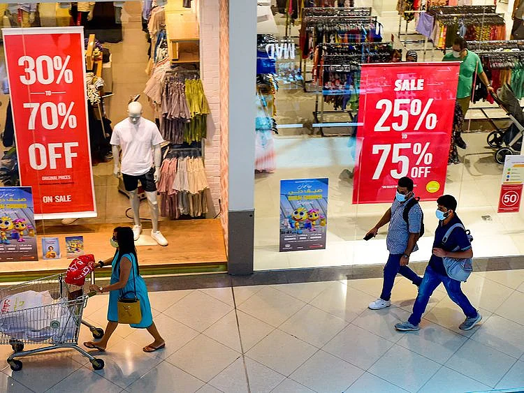 STOCK SHOPPING DUBAI DSS