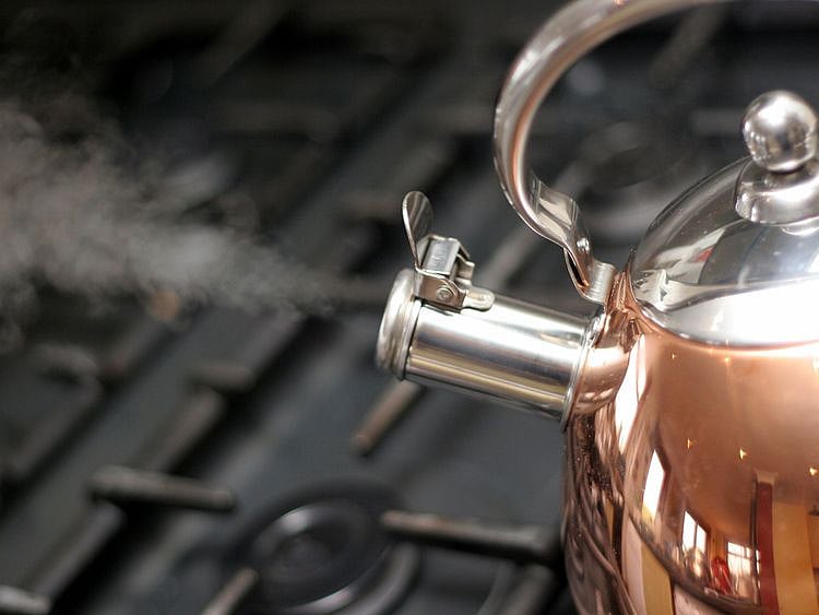boiling water kettle