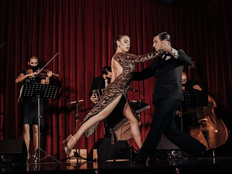 LA Casa Del Tango