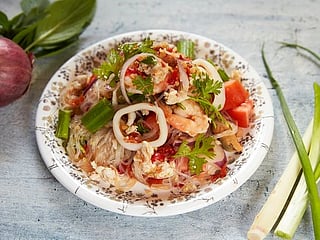 A recipe from Thailand: Mixed glass noodle salad