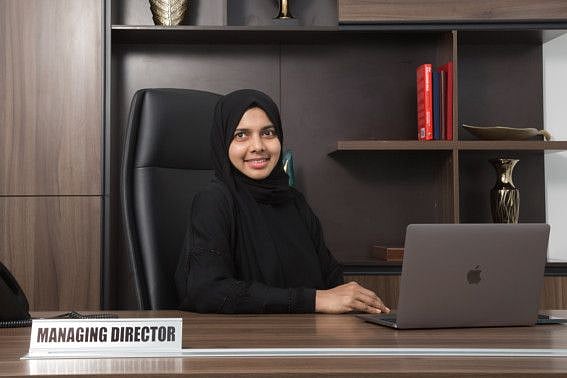 MANAGING DIRECTOR-1628598987415