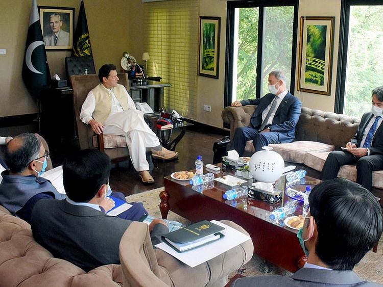 Hulusi Akar during his meeting with Prime Minister Imran Khan on August 11.