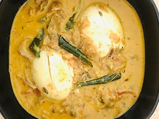Recipe: Kerala style egg curry 