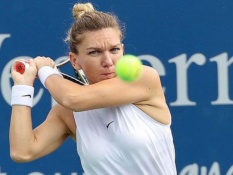 Simona Halep defeated Magda Linette at the Western & Southern Open 