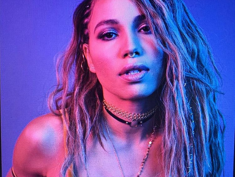 Black Canary-1629531189842