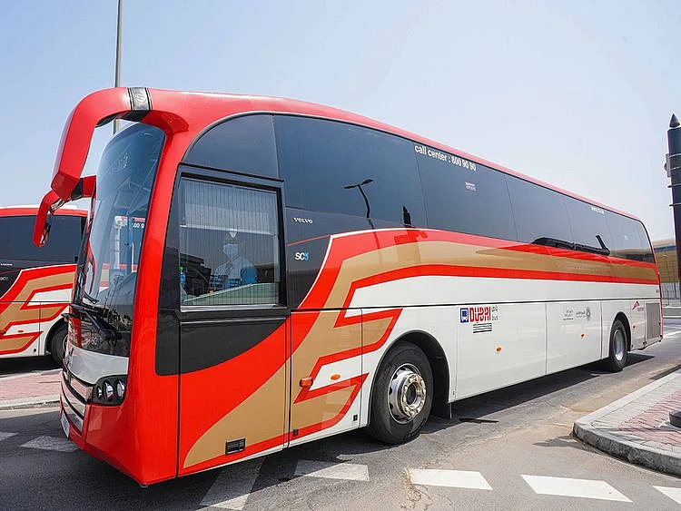 Expo-Buses-1629536940842