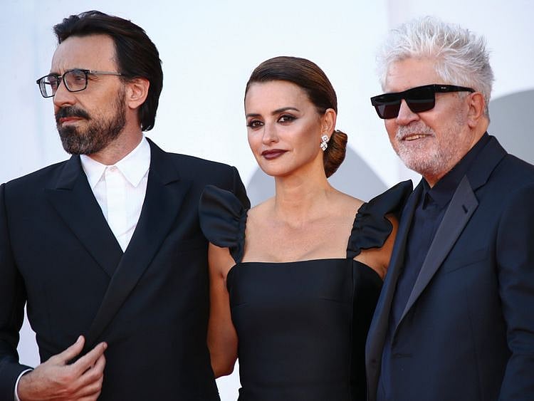 Venice Film Fest 10-1630576237924