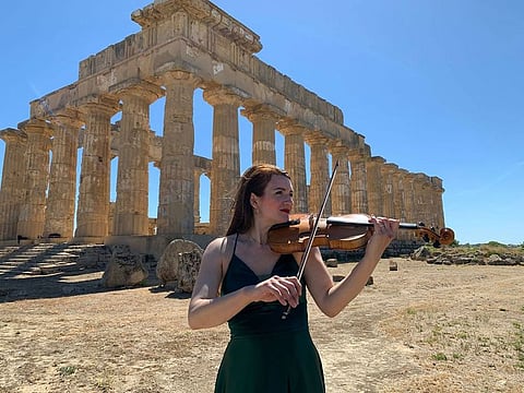 Violinist Giovanna Ferrara