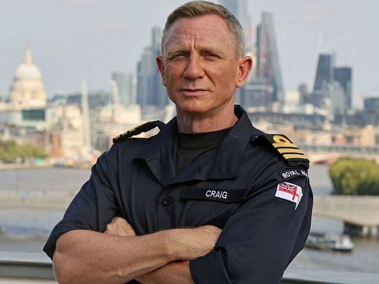 Daniel Craig