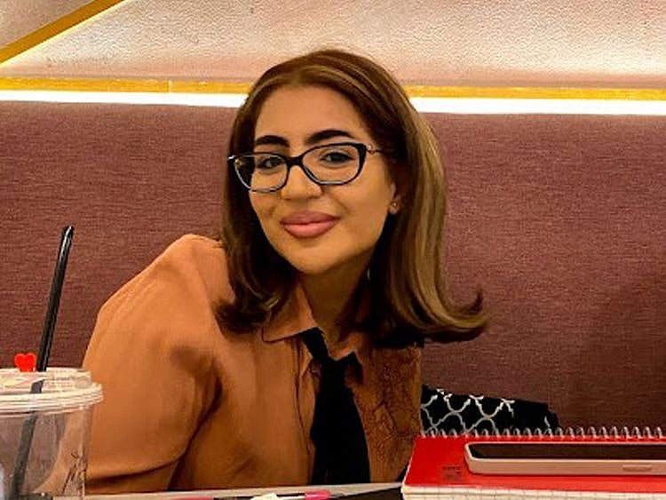 Omani Tik-Toker 'Razan Possible'