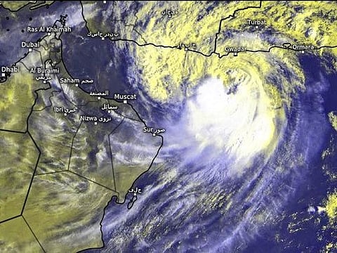 The National Multi-Hazard Early Warning Centre at Oman’s Civil Aviation Authority (CAA) said that the latest satellite images and analysis indicate that Shaheen is currently continues its movement towards the coast of the Sultanate overlooking the Sea of Oman