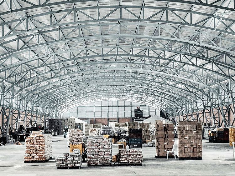 SU_210928_UAEFreeZones-adv-UmmAlQuwain-Industrial-Authority-for-web