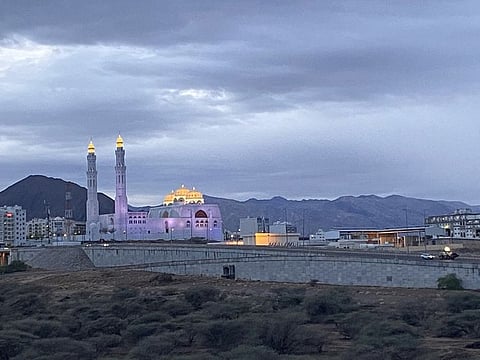 Clear skies in Muscat after teh cyclone. 