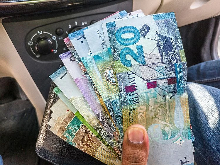 STOCK Kuwait dinar