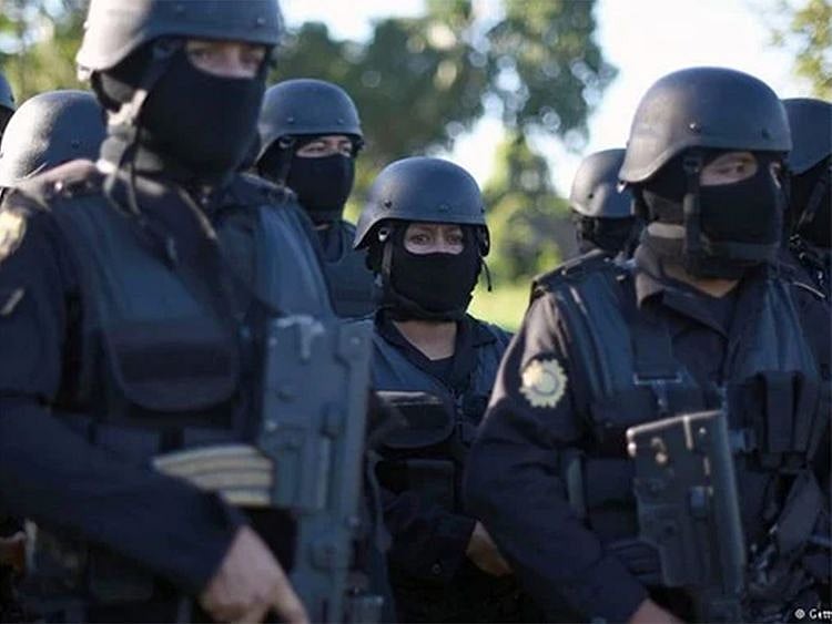 GuatemalaPolice_101021