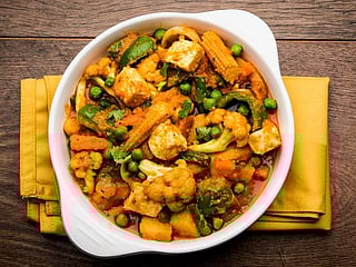 Recipe for Labra or mixed vegetable to make this Durga Puja