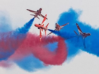 Pilot narrates journey as Red Arrows fly over Expo 2020 Dubai