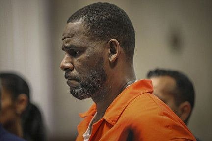 In this September 17, 2019, file photo, R Kelly appears during a hearing at the Leighton Criminal Courthouse in Chicago.