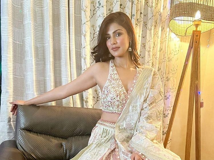 Rhea Chakraborty 