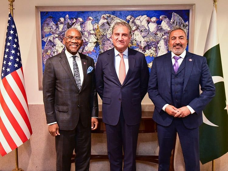 Pakistan’s Foreign Minister Shah Mahmood Qureshi with US Congressman Chairman Gregory Meeks and Congressman Ami Bera in Islamabad on November 22, 2021.