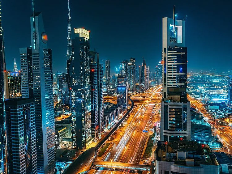 STOCK Dubai skyline property