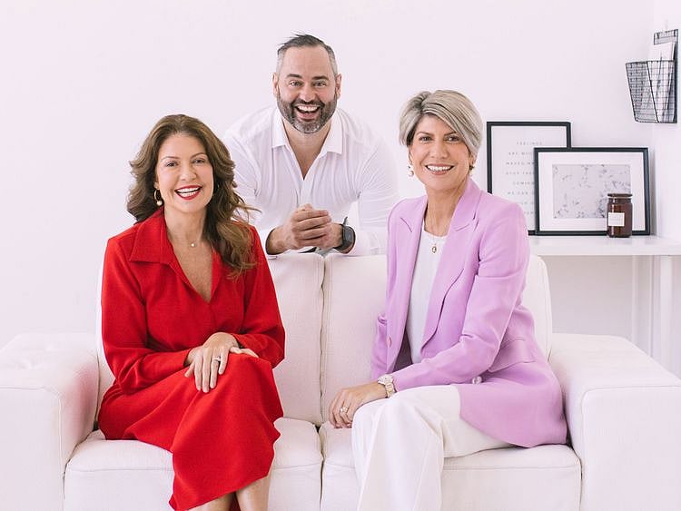 Stock - together- (Lucy-d'Abo with Camilla-d'Abo and John-Hague)