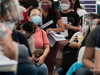  Omicron in the Philippines? Latest travel rules to know