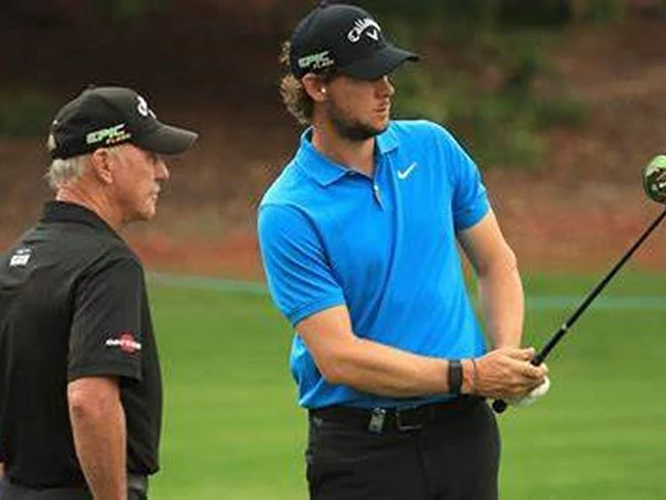 Golf - Cowen & Pieters