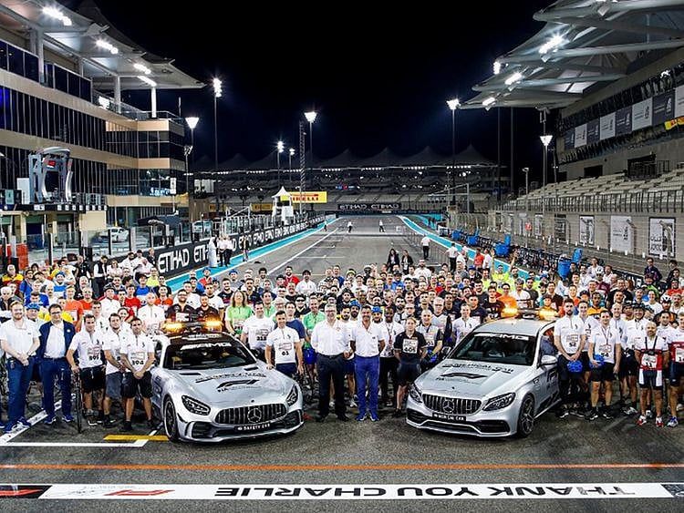 F1 volunteers in Abu Dhabi