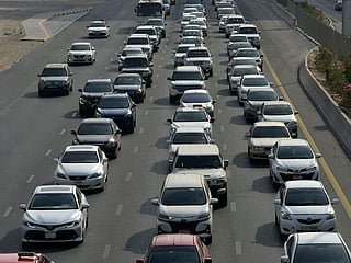 Eight out of ten UAE motorists who start trips late are likely to speed, survey shows