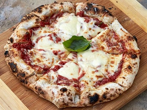 Watch: Neapolitan pizza
