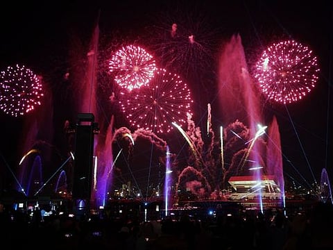 Fireworks display dazzles for 27th Dubai Shopping Festival