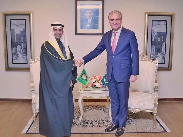  GCC Secretary-General Dr Nayef Falah Mubarak Hajraf with Pakistan’s Foreign Minister Shah Mahmood Qureshi in Islamabad..