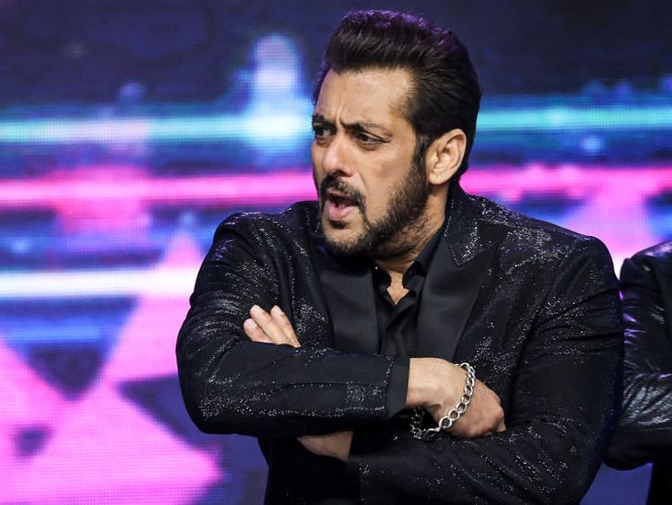 Copy of 2021-12-10T195428Z_1061448897_RC2VBR9IU4WX_RTRMADP_3_SAUDI-MUSIC-SALMAN-KHAN [1]-1639901134979
