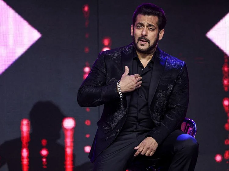 Copy of 2021-12-10T195430Z_342545401_RC2VBR9Q7DQ3_RTRMADP_3_SAUDI-MUSIC-SALMAN-KHAN [1]-1639901138207