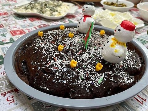 30-minute Xmas chocolate cake recipe for the holidays