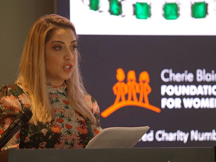 Pembe Peri-Al Mazrouei-1640340492829