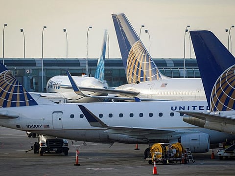 United Airlines said it had called off about 120 flights over the “nationwide spike in Omicron cases,” with Delta Air Lines telling customers they had pulled 90 flights.