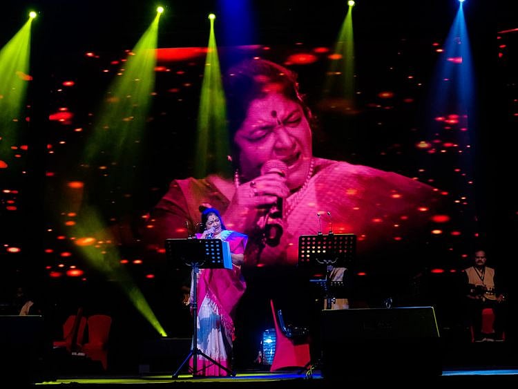 TAB 21124 CHITRA CONCERT ARAMZAN-12-1640423341823