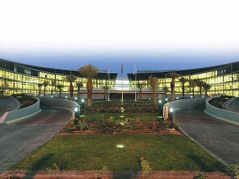 The entire research work to produce biofuels from oil extracted from date seeds was conducted in UAE laboratories. 